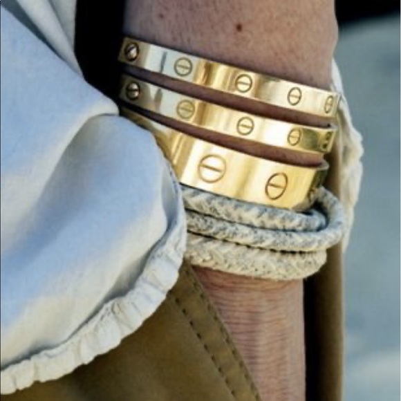 CARTIER LOVE BRACELET/CUFF EXTRA LARGE VERY RARE! - Picture 2 of 3